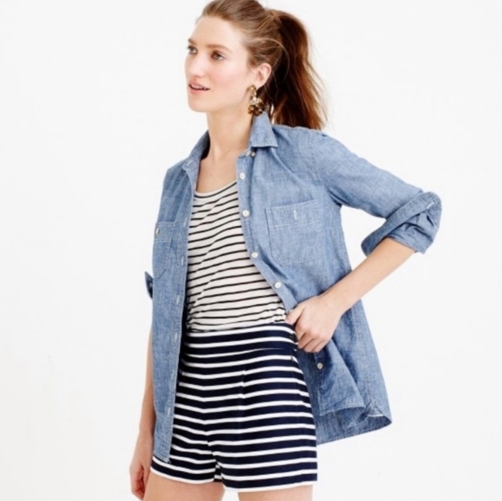 J. Crew Blue and White Stripes Shorts. (Inseam 3”) EUC